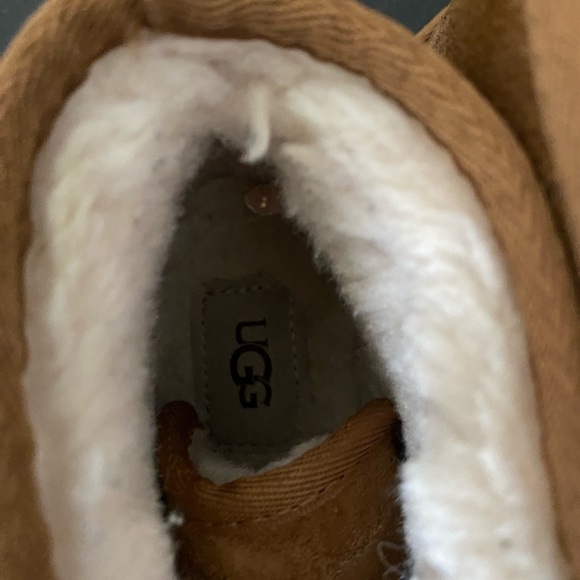 Ugg Boots with Laces - Picture 5 of 7